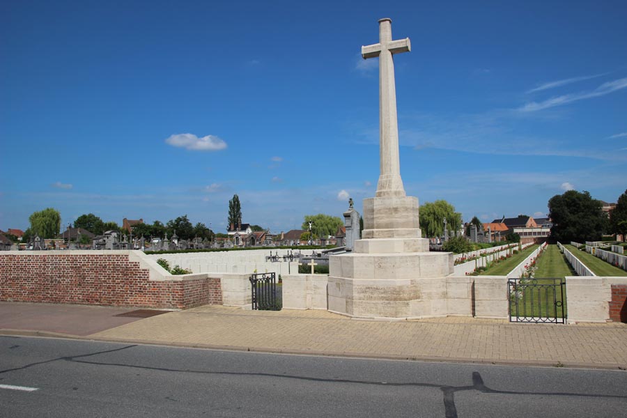 Pont-du-Hem Military Cemetery