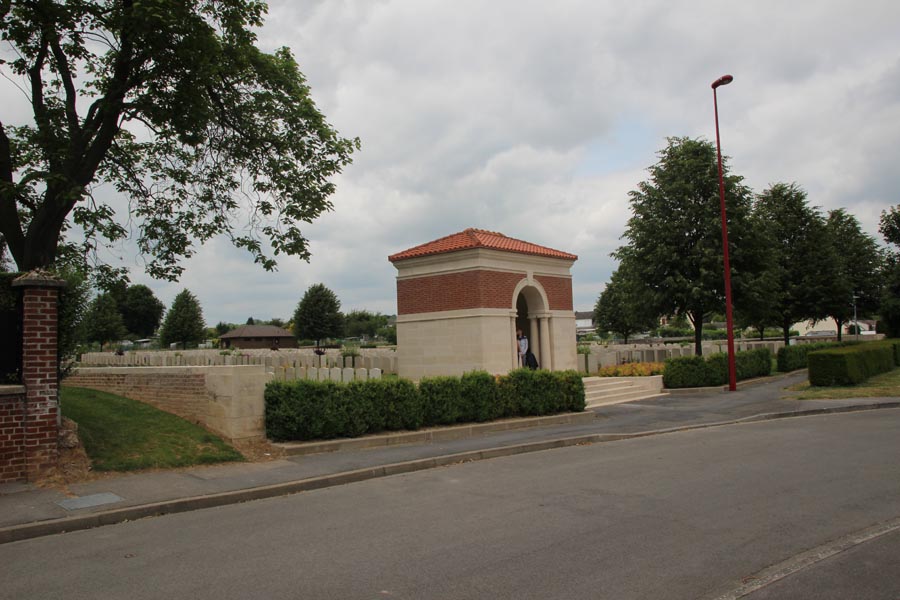 Peronne Communal Cemetery