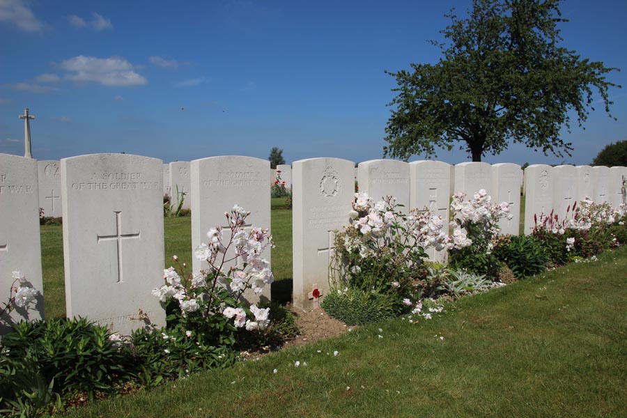 Pont-du-Hem Military Cemetery